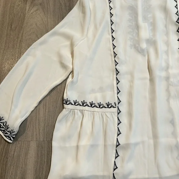 Chico's Ivory Blouse with Black Embroidery - Picture 12 of 14